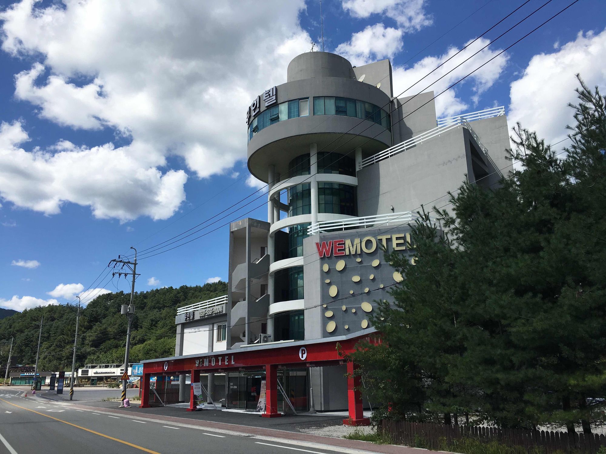 We Motel Pyeongchang Buitenkant foto